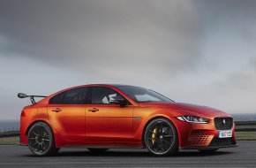 Jaguar XE SV Project 8